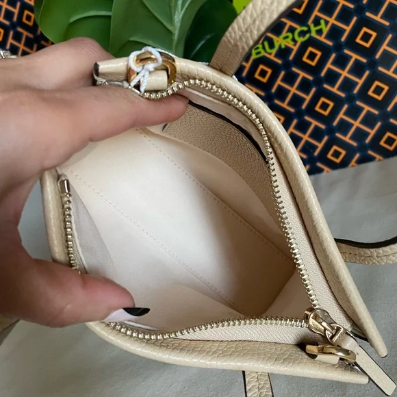 NWT ,,Tory Burch Blake Mini Tote Bag Crossbody Bag Soft Serve Gold Tan Cream - Picture 9 of 14